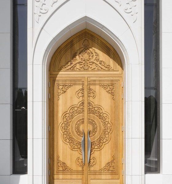 Moroccan Interior Design Wood Door 79.jpg