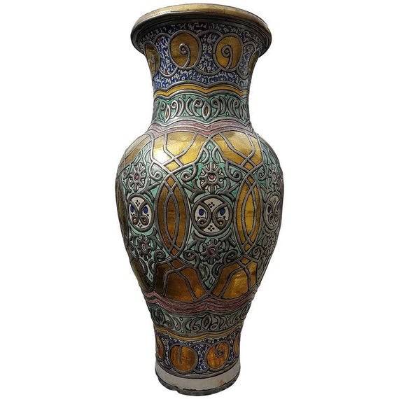 Moroccan Interior Design Vases 107.jpg